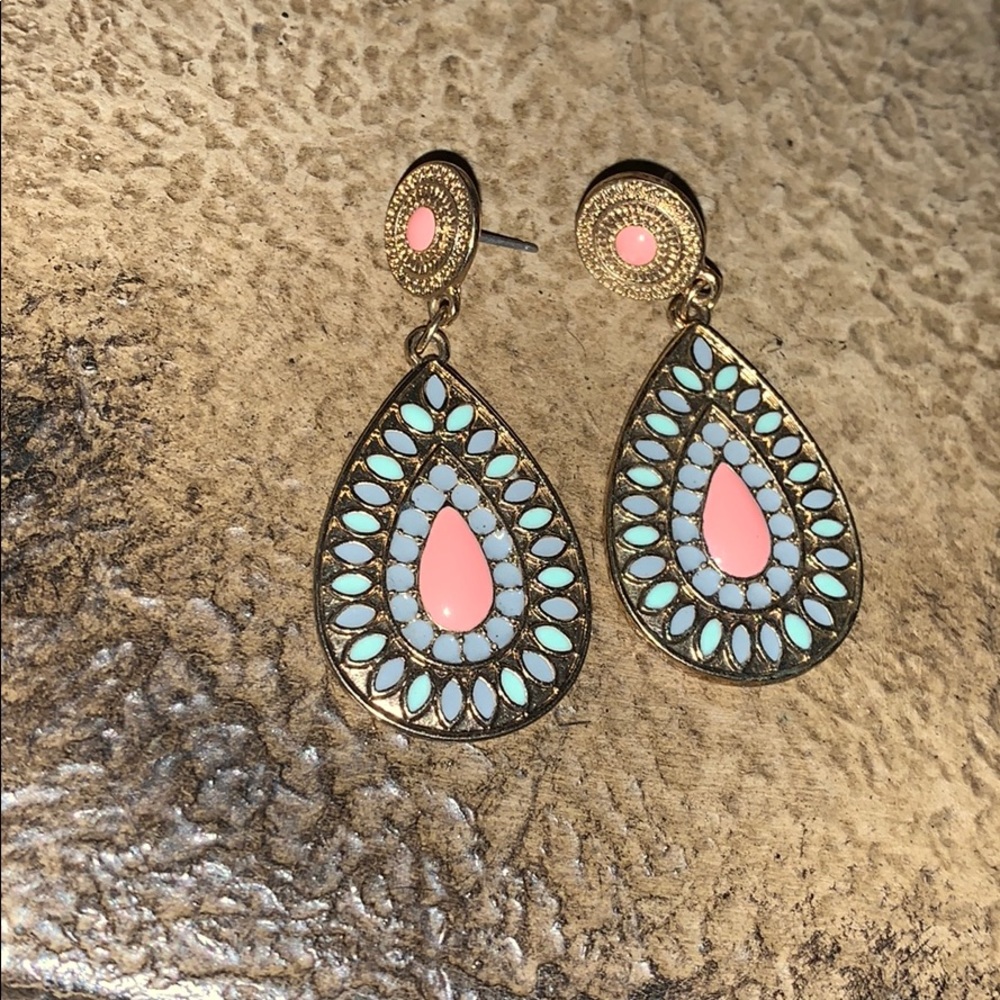Francescas Dangle Post Earring
